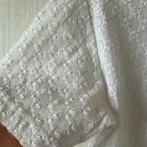 Vintage Basic Tee - Picture 4 of 5